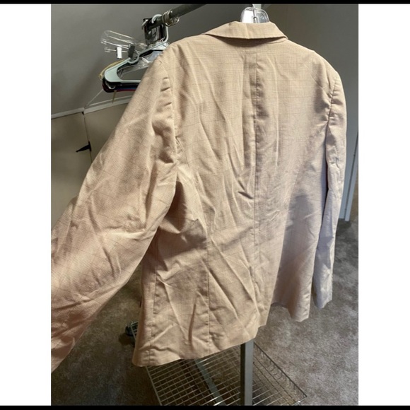 Covington Suit Jacket - Picture 2 of 3